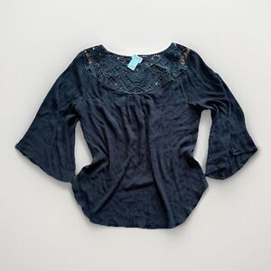 Women’s Black Crochet Top Gauze Tunic Bell Sleeve Size Large Monroe & Main